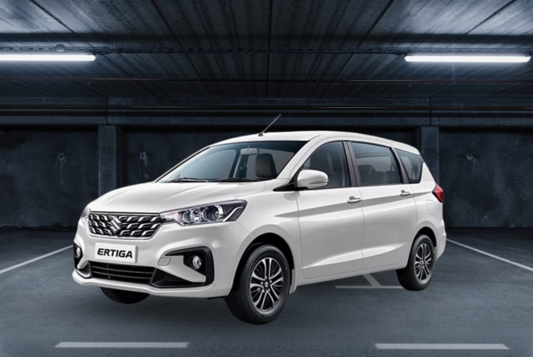 Parijat Tour & Travels vehicles